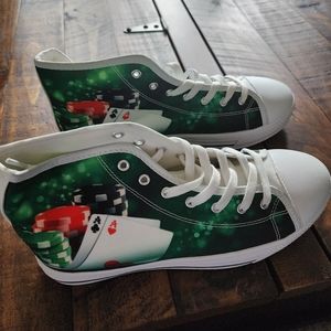 Poker sneakers sizeM8,F9